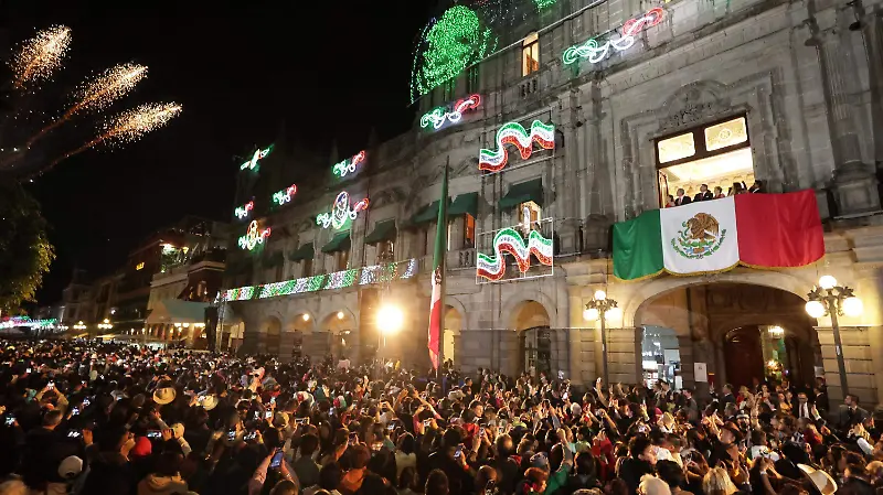Armenta Mier reconoce en su primer Grito de Independencia a Claudia Sheinbaum